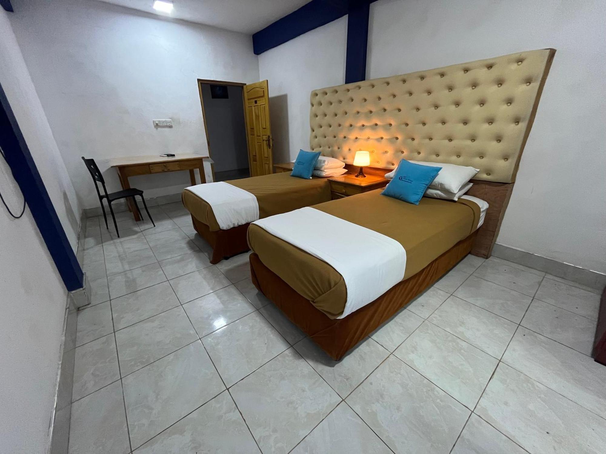 Oasis Wings Hotel Mannar Exterior foto